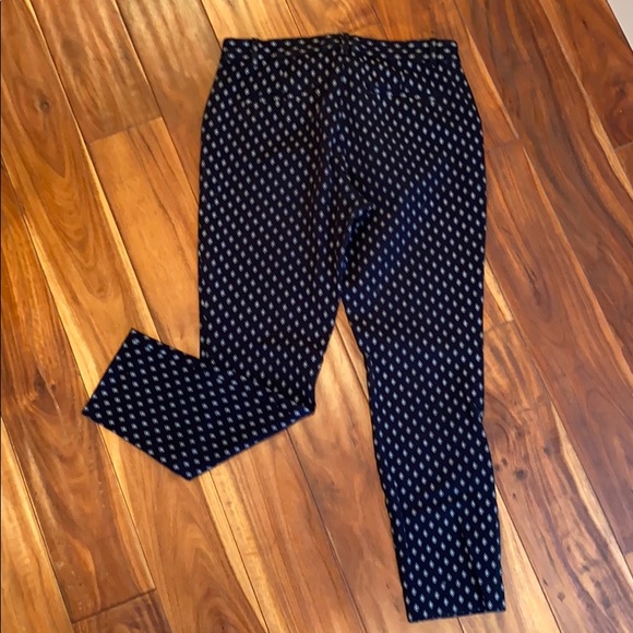 GAP pants - Picture 3 of 7